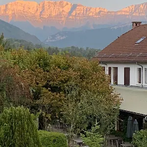 au-sans-souci.hotels-rhonealpes.com/